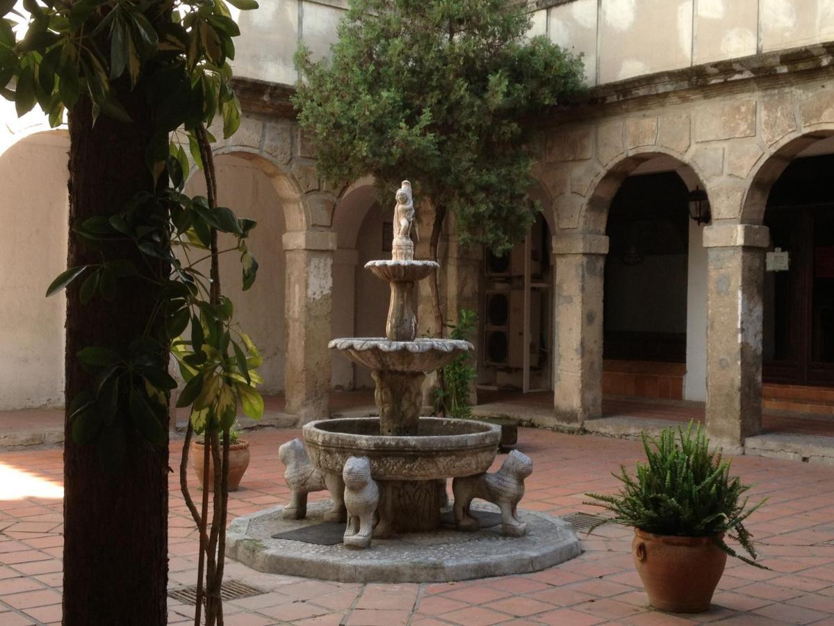 Hotel Palacio Blanco Velez Malaga Exterior photo